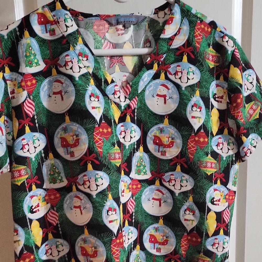 Festive Holiday Print Shirt